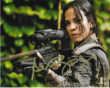 * ALICE BRAGA * signed 8x10 photo * PREDATORS * COA *