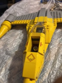 7877 LEGO Star Wars: Naboo Starfighter (Incomplete w/ Minifigs) See Desc.
