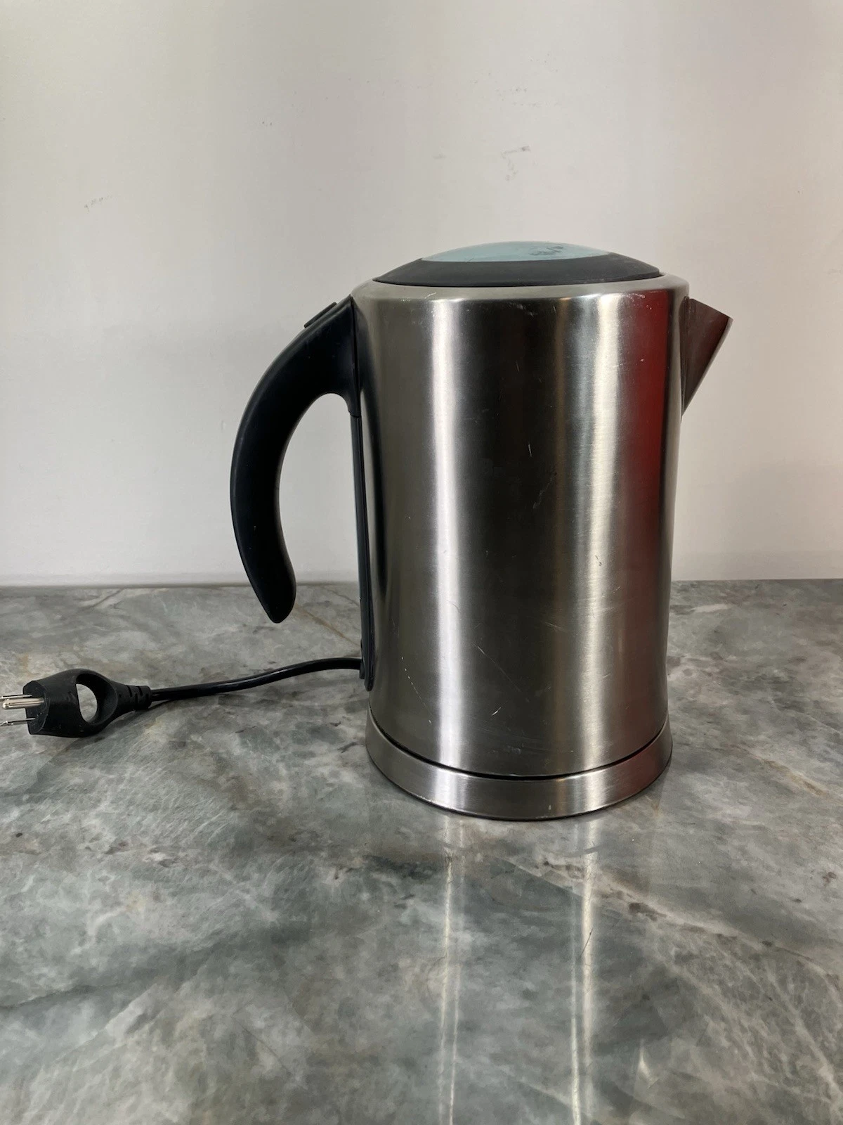 Breville SK500XL Ikon 1.7 Liter Stainless Steel SILVER Electric Kettle And Base