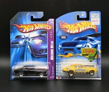2 Hot Wheels 70 Chevelle Motown Metal 70 Chevelle Ss Yellow 090