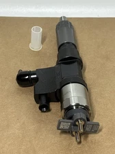 OEM Denso 095000-6395 Common Rail Diesel Fuel Injector 01K00066 Genuine thumbnail 5