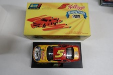 Terry Labonte 5 Kellogg's Honey Crunch Corn Flakes 1996 Revell 1:24 Scale Dieca