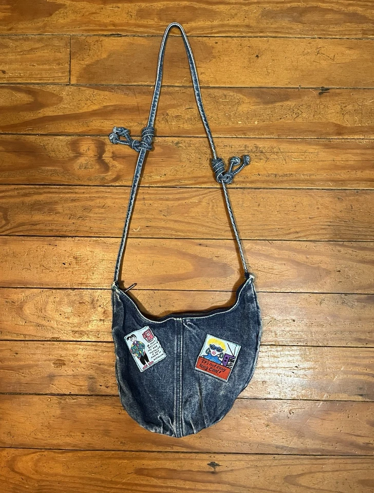 Bolso de mezclilla retro kitsch vintage años 80 parcheado lavado a la piedra Foto 2 de 4