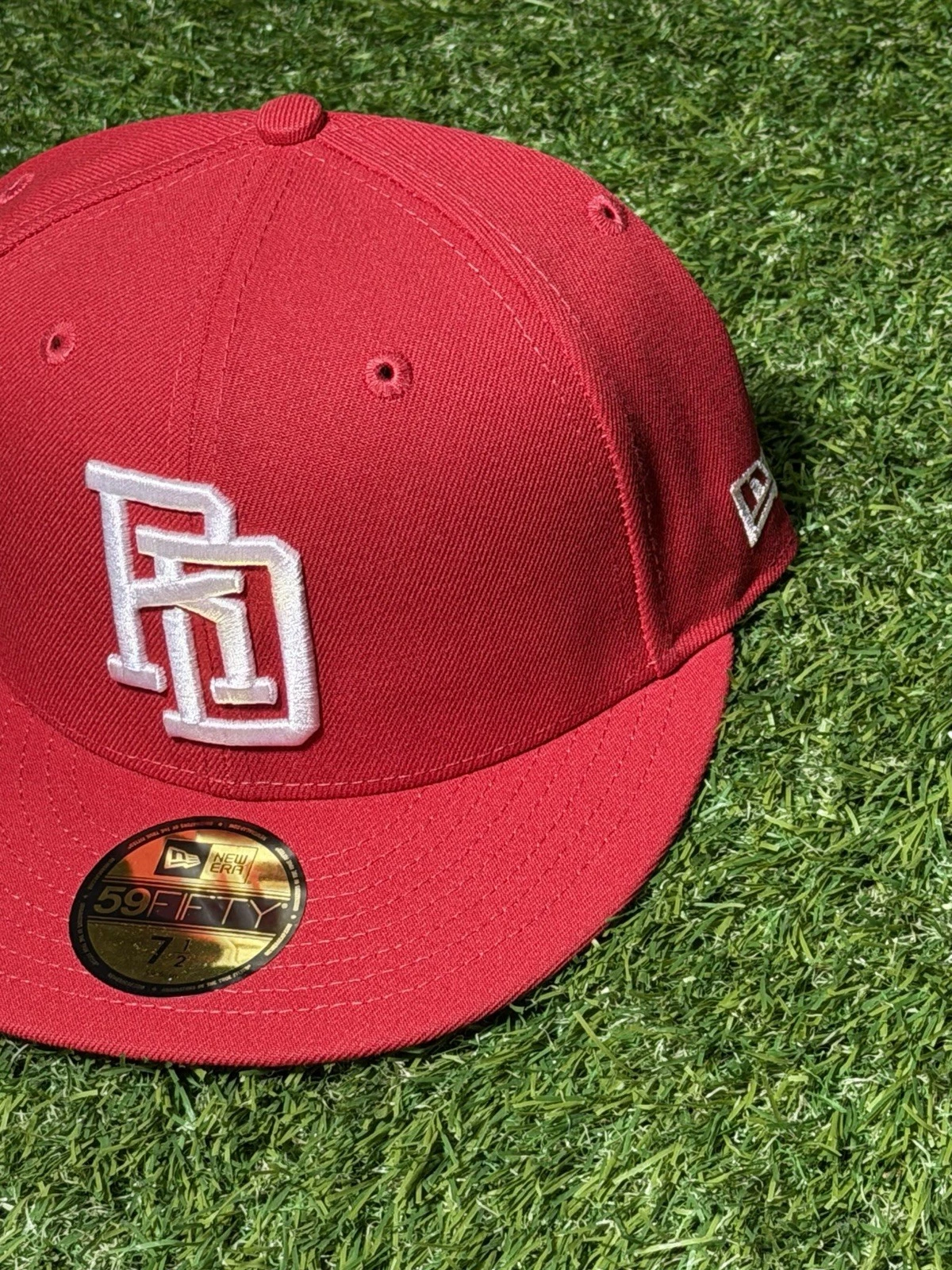 New Era Men’s World Baseball Classic Dominican 59FIFTY Fitted Cap | Size 7 1/2 - thumbnail 4