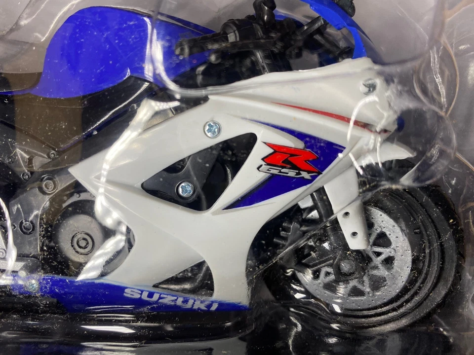NewRay 1:12 Die Cast Suzuki GSX-R1000 motocicleta 2008 bicicleta deportiva diecast Foto 3 de 4