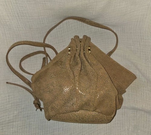 SHARIF Leather Bucket Dumpling Style Handbag Cross Body Shoulder Bag Tan Nude