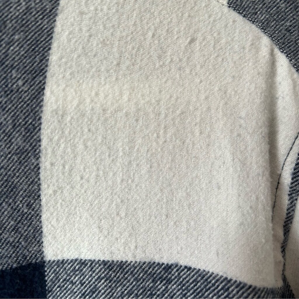 Picture 7 of 12