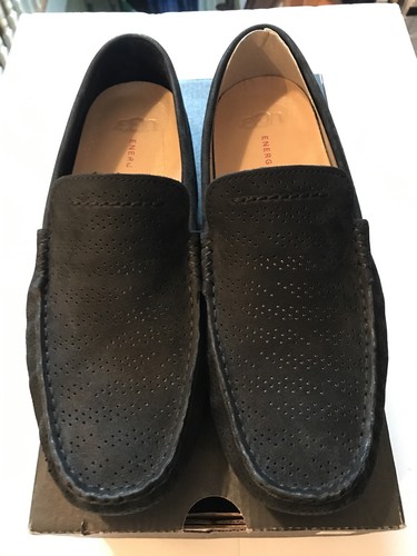 UGG Henrick Stripe Perf. See Pictures 