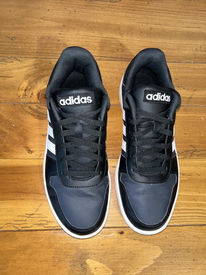 Tênis de basquete Adidas masculino 9.5 preto branco aros 2.0 parte superior baixa B44699 - Imagem 3 de 4