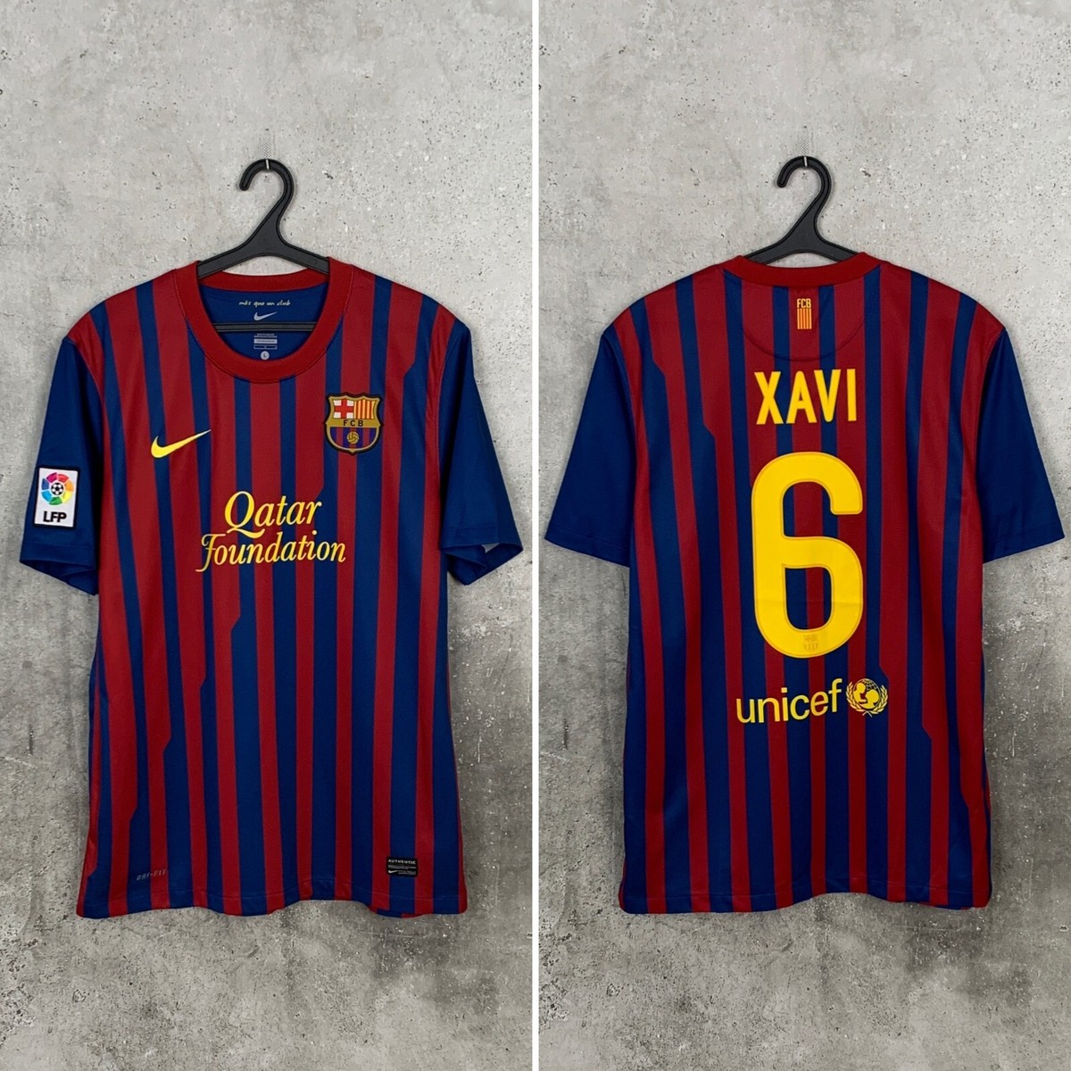 BARCELONA 2011 2012 HOME FOOTBALL SHIRT #6 XAVI NIKE JERSEY SIZE L