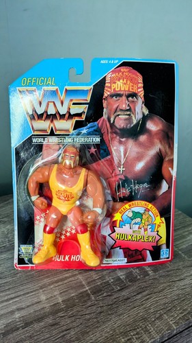 WWF  Hasbro Hulk Hogan MOC  ACTION FIGURE...