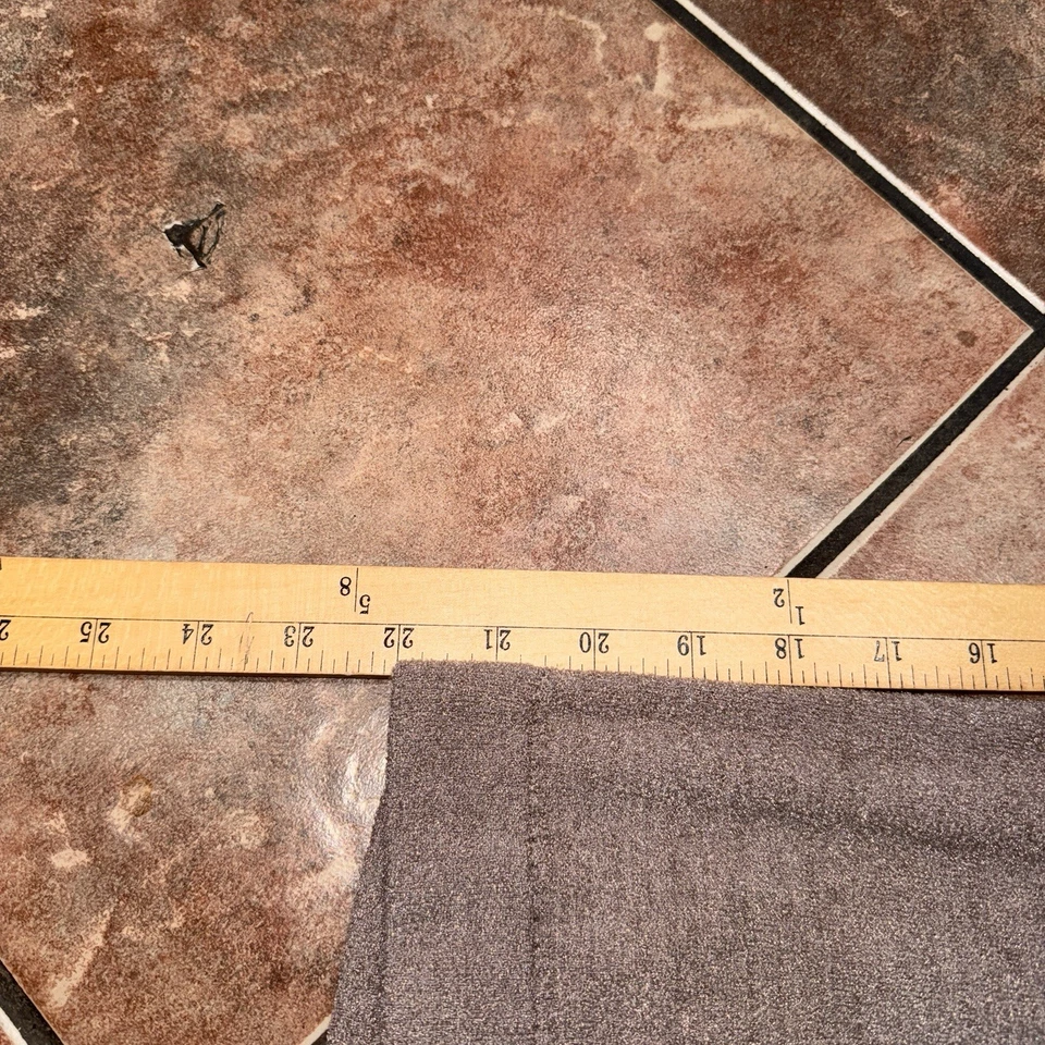 Barefoot Dreams Women’s CozyChic Ultra Lite Culotte Crop Knit Pants Size Large - Image 4 of 4