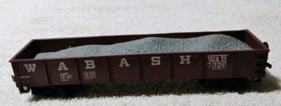 WABASH WAB7226 GONDOLA WITH GRAVEL LOAD HO SCALE