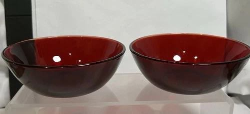 VTG. Anchor Hocking 1950’s Ruby Red Glass Candy Dish 4.5/8” width stunning!