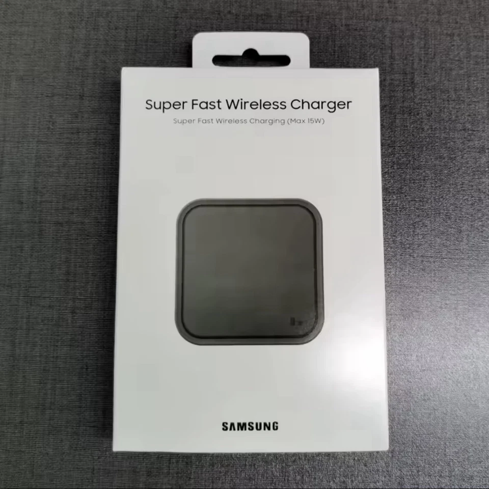 Samsung Super Fast 15W Wireless Charger Charging Pad - Brand New Original - Image 1 of 4
