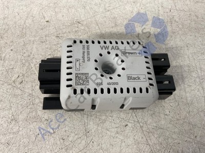 Seat Leon 5F 3Dr 12-17 Pre-Facelift FM Antenna Splitter Module 5Q0035570