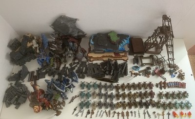 Mega Bloks Dragons Krystal Wars großes Konvolut 50 Figuren Zubehör Platte etc