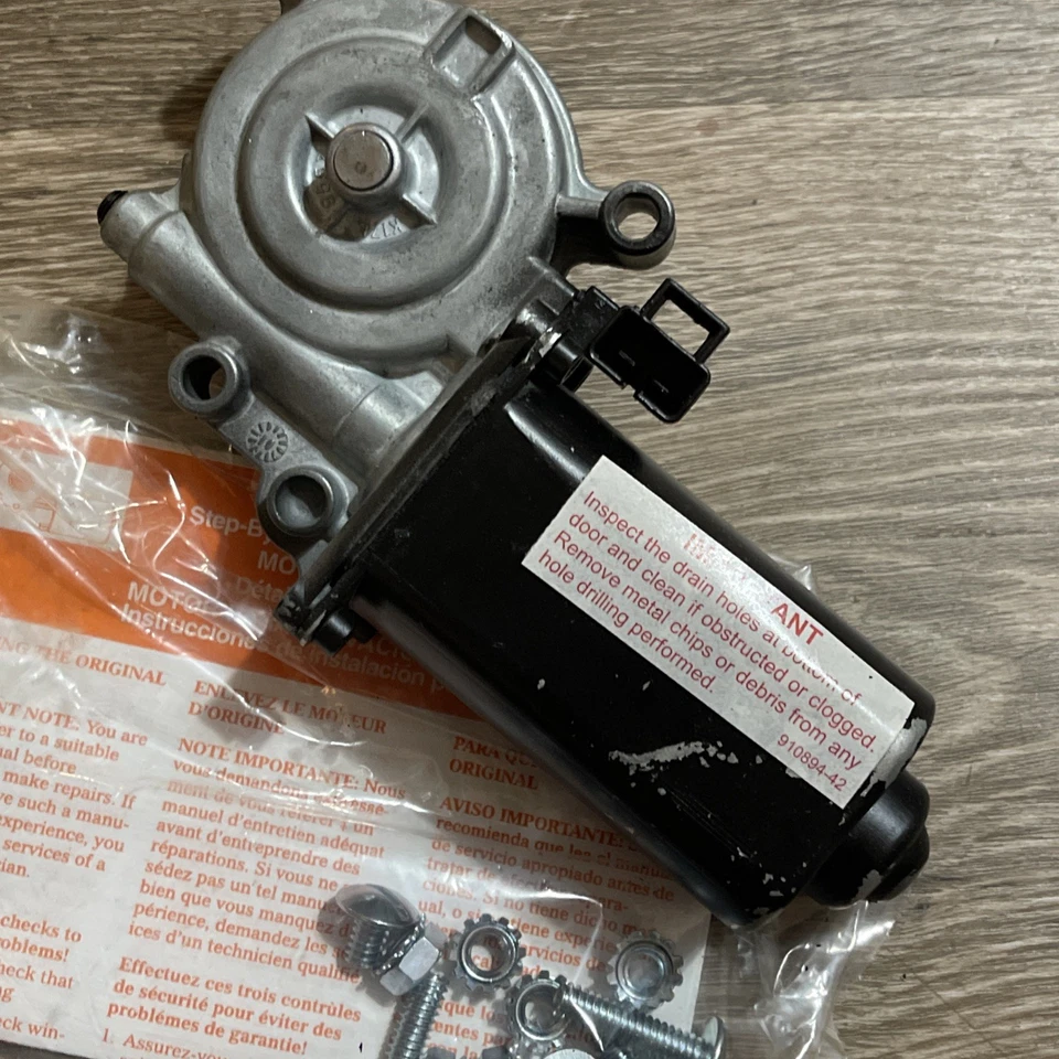 MOTOR ELEVADOR DE VENTANAS se adapta a: CADILLAC DEVILLE ELDORADO SEVILLE BUICK RIVIERA LASABRE Foto 4 de 4