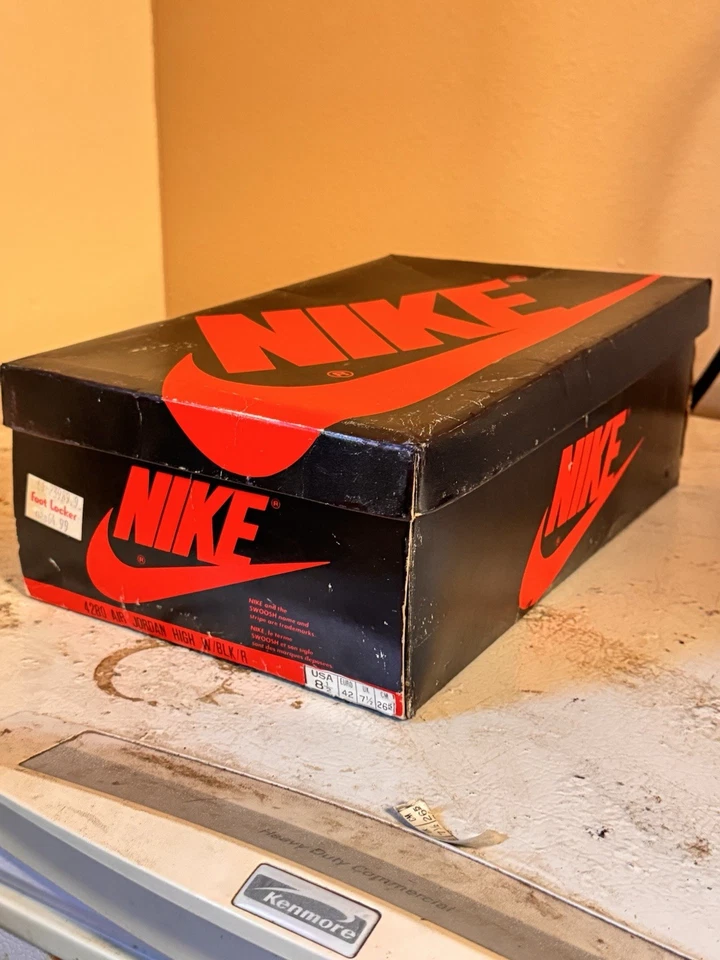 复古 1985 Nike Air Jordan 1 尺码 8.5 带原装盒 ~ $2,200 最低双簧管 — 第 3/4 张图片