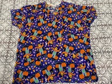 Peaches Uniform Scrub Top Women  s Large Halloween Trick or Treat Scarecrow