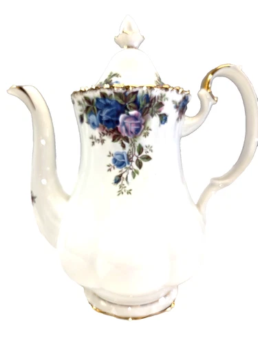 Lovely Royal Albert MOONLIGHT ROSE Bone China  Coffee Pot
