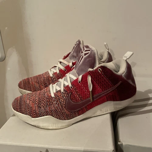 Nike Kobe 11 Elite Low 4KB Red Horse Flyknit Basketball 824463-606 Mens Size 9