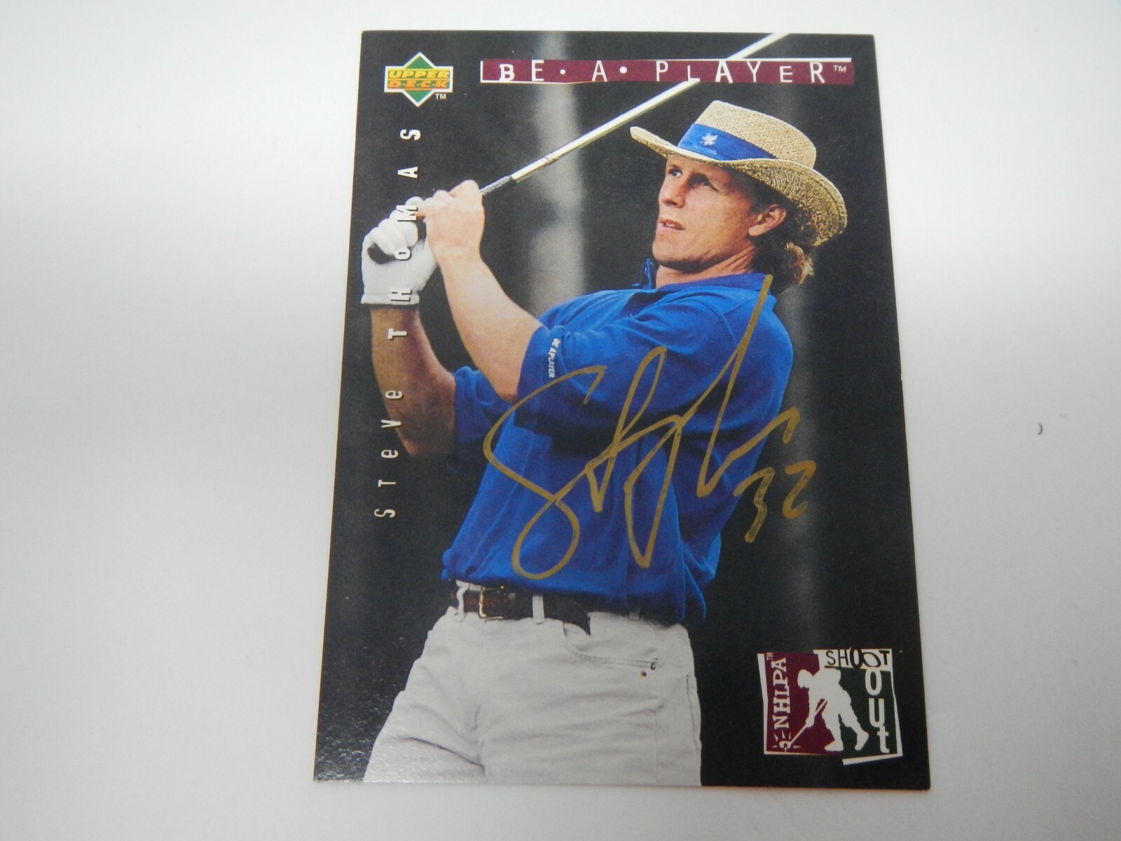 Steve Thomas #145 Hockey Cards 1994 Upper Deck Be A Player Autograph trading card — raw and PSA graded price guide