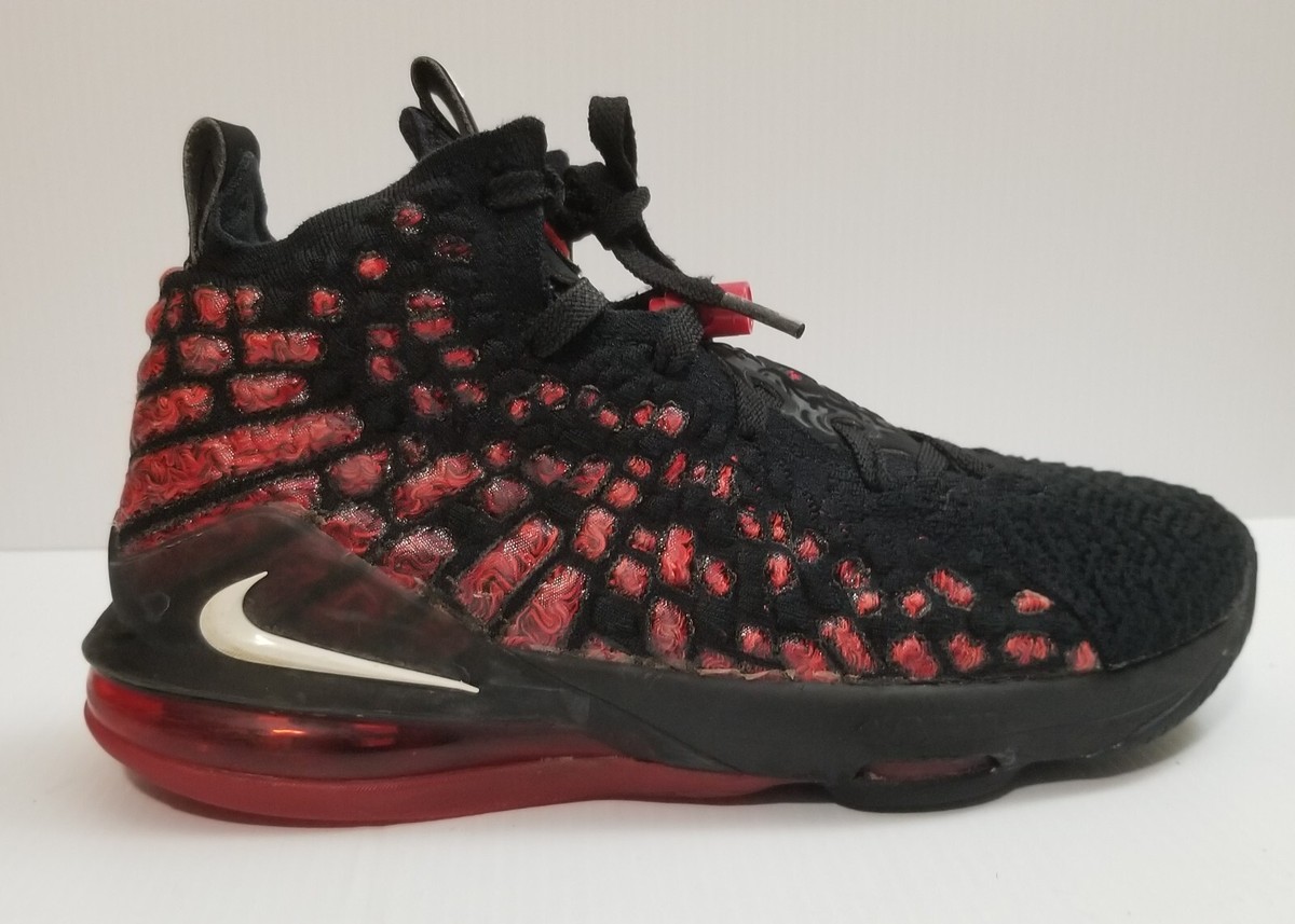 Nike Lebron James Turquoise Lebron 17 All Black Nike Lebron 17