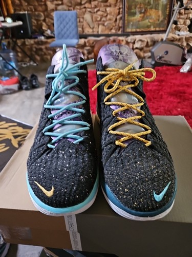 Talla 13 - Nike LeBron 18 Reflections - Imagen 2 de 9