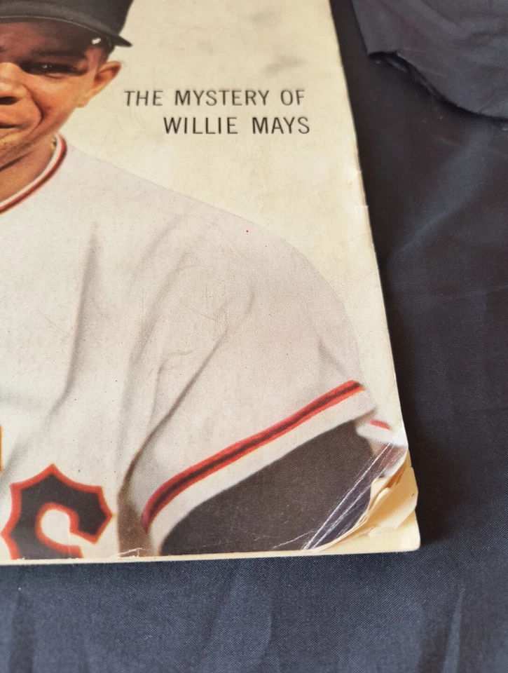 VTG Look Magazine May 3 1955 Vol 19 No. 9 The Mystery of Willie Mays - Image 3 of 4