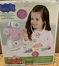 Peppa Pig Checkup Case Set with Carry Handle, 8-Piece Doctor Kit  New  