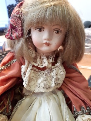 bambole di ceramica