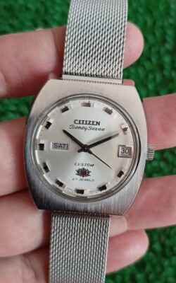 NICE VINTAGE CITIZEN DANDY SEVEN CUSTOM 27 JEWELS DAY/DATE
