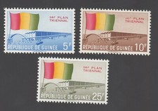 Guinée -Timbres neufs** N°60 à 62 - le 62 sans gomme - TB