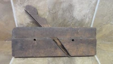 Vintage Wooden Wood Plane - 9.5" Long - 5/8" Blade - Auburn Tool Co - Beckwith