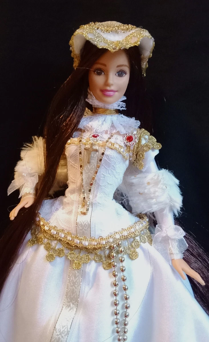 Mary stuart top wedding dress