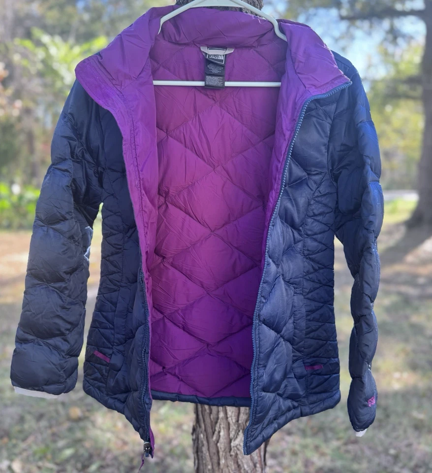 Chaqueta acolchada The North Face 550 para niñas azul Aconcagua juvenil talla XL 14/16 Foto 2 de 4