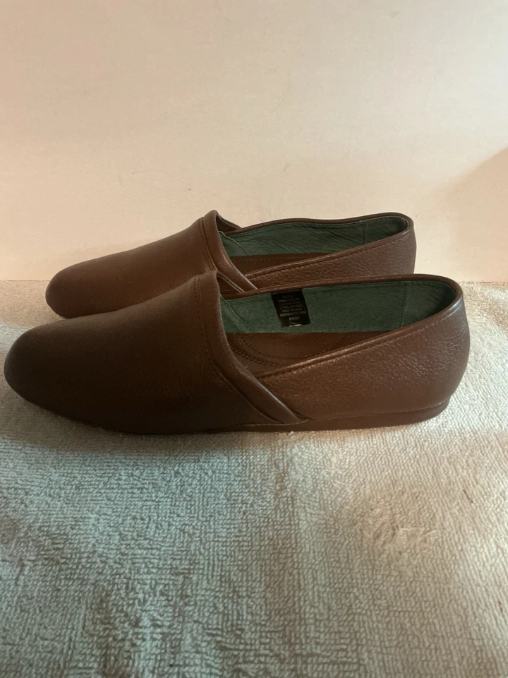 Zapatillas sin cordones de cuero marrón LB Evans 1804 para hombre talla 9 Foto 2 de 4