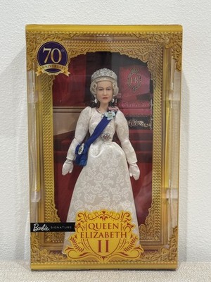 Mattel Barbie Queen Elizabeth II Doll Platinum Jubilee 2022 Collector HCB96 NEW