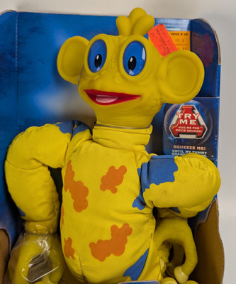 Vintage 1998 Lost In Space Blawp Yellow Alien Plush Doll Toy