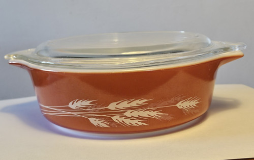 Pyrex Autumn Harvest Wheat 471-B Small Casserole dish w/lid