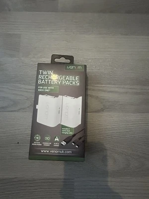Venom VS2850 Twin Rechargeable Battery Packs for Xbox One - Black - Image 1 of 4