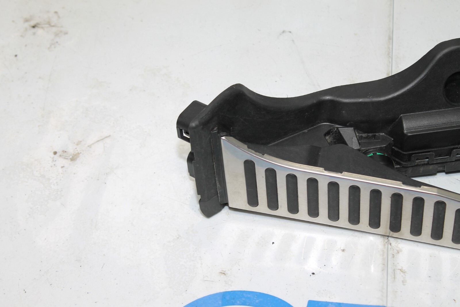 15-20 LAMBORGHINI HURACAN ENGINE MOTOR GAS THROTTLE ACCELERATION PEDAL 1K1723503