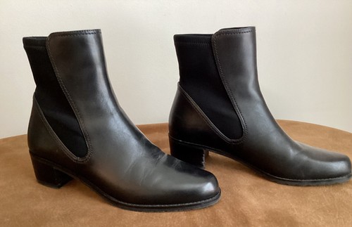 Stuart Weitzman Lynelle Booties, Black 