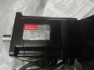 1pcs Used 100% test   servo motors P50B0704HXS1J by DHL or EMS #E9