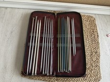 Vtg Case Of Knitting Needle Holder Includes 9 Sets