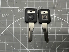 ORIGINAL  IGNITION KEY BLANK FOR CADILLAC 1987/88 WITH LOGO/ STRATTEC 593989