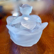 Vintage Satin and Clear Crystal Viking Cabbage Leaf Lidded Bowl / Candy Dish