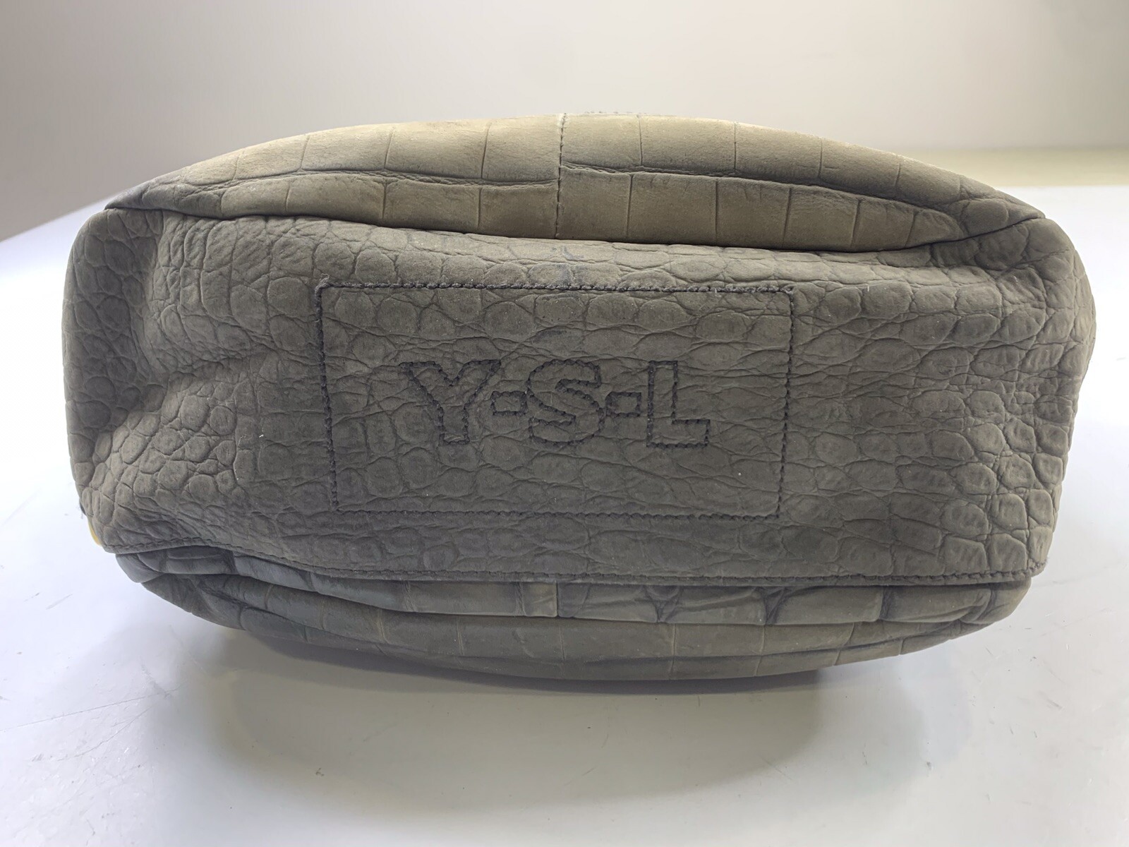 Borsa a tracolla YVES SAINT LAURENT coccodrillo goffrato nabuk besace antracite