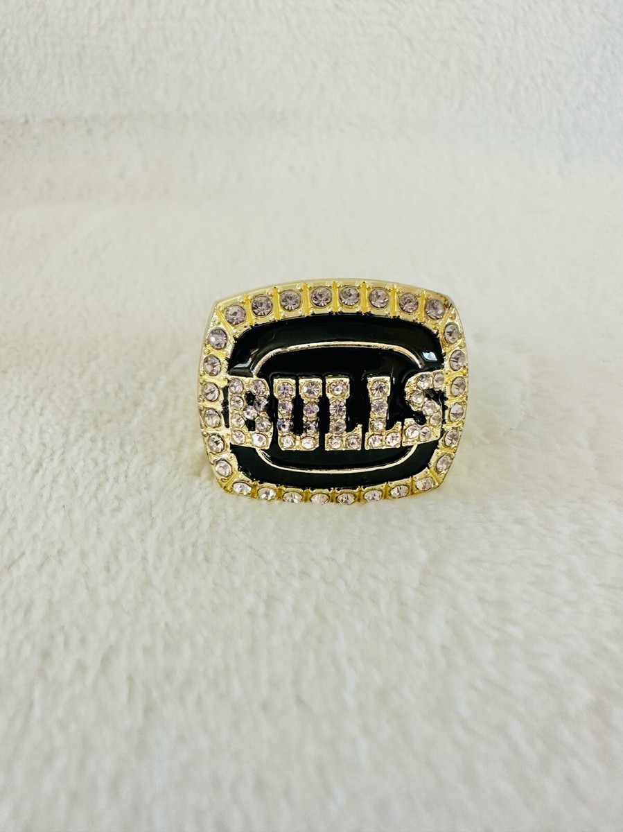 1992 Chicago Bulls Basketball Championship Ring, ?? SHIP, JORDAN 